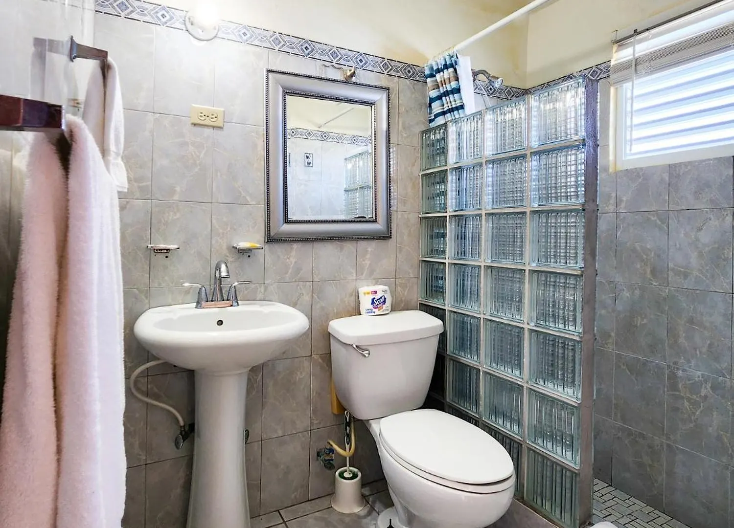 Casa Robinson Guest House Isla Culebra